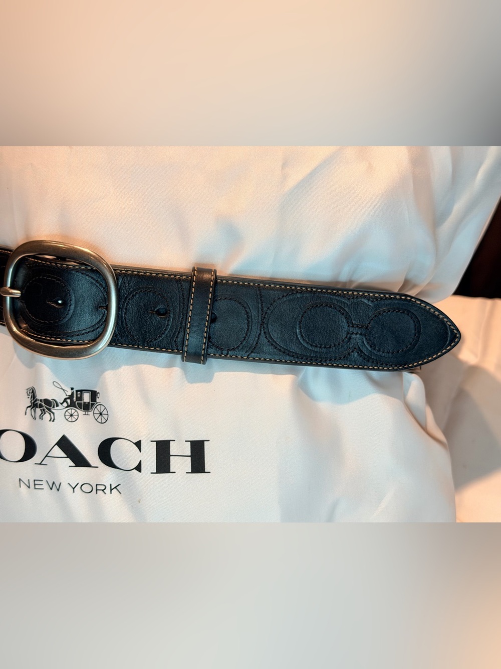 Coach 2018 Signature Embossed Buckle Belt (#C8 90080) Large - Picture 4 of 9